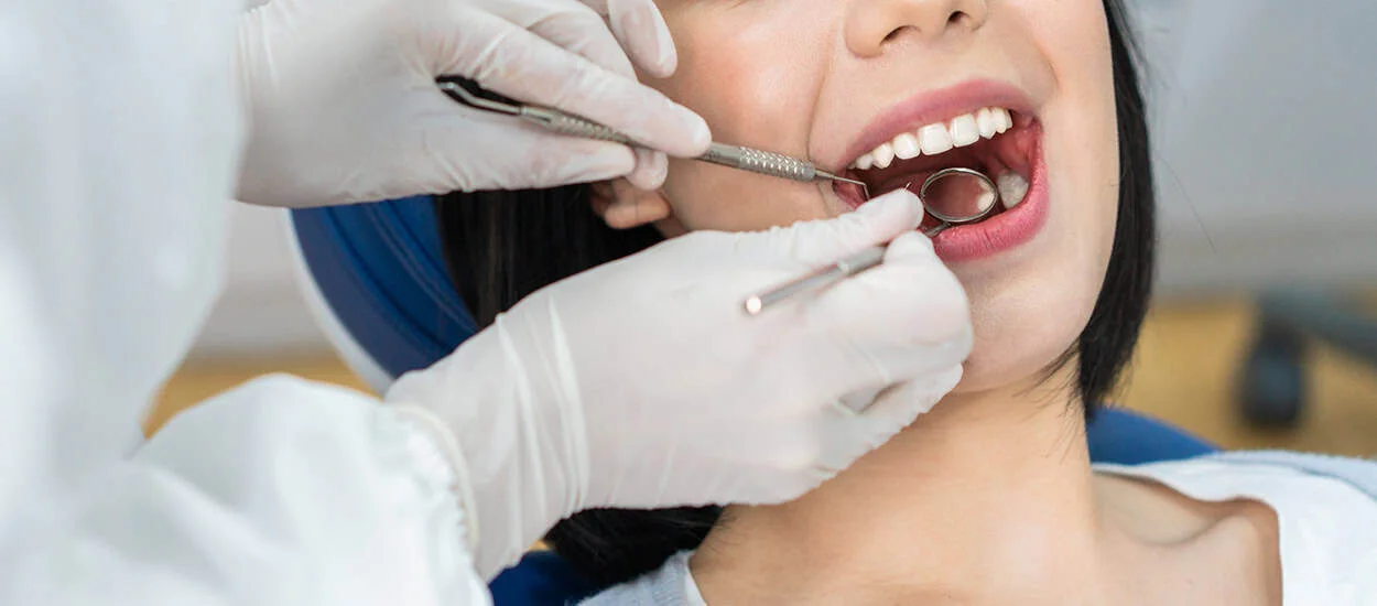 woman with damaged tooth